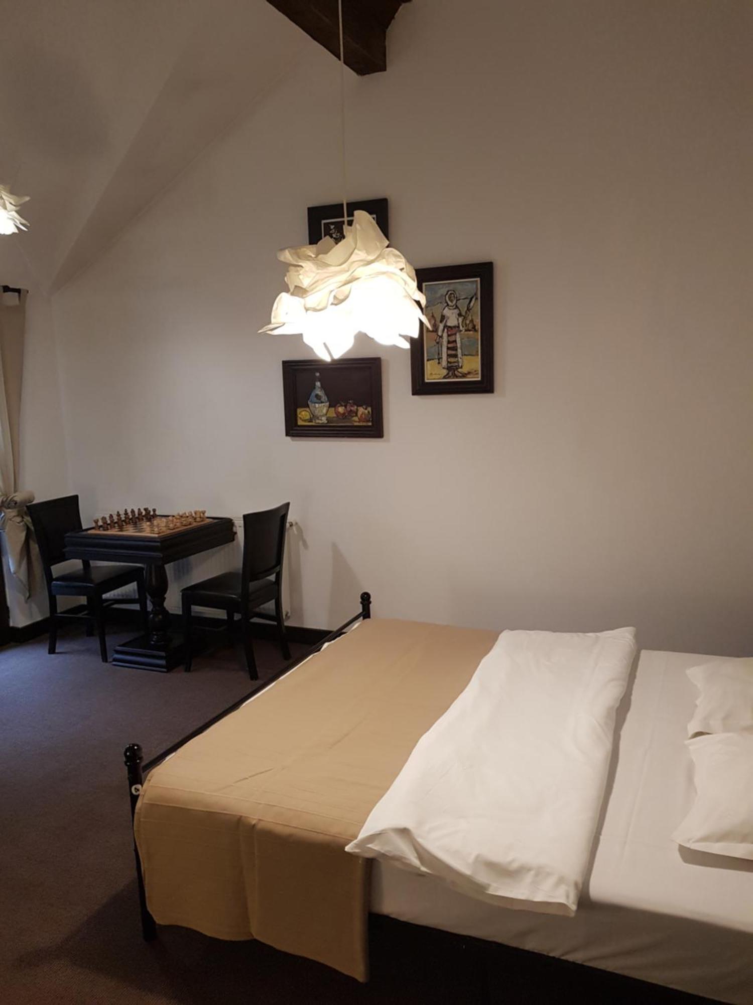 Pension Casa Drumetului Piatra Neamţ Exterior foto