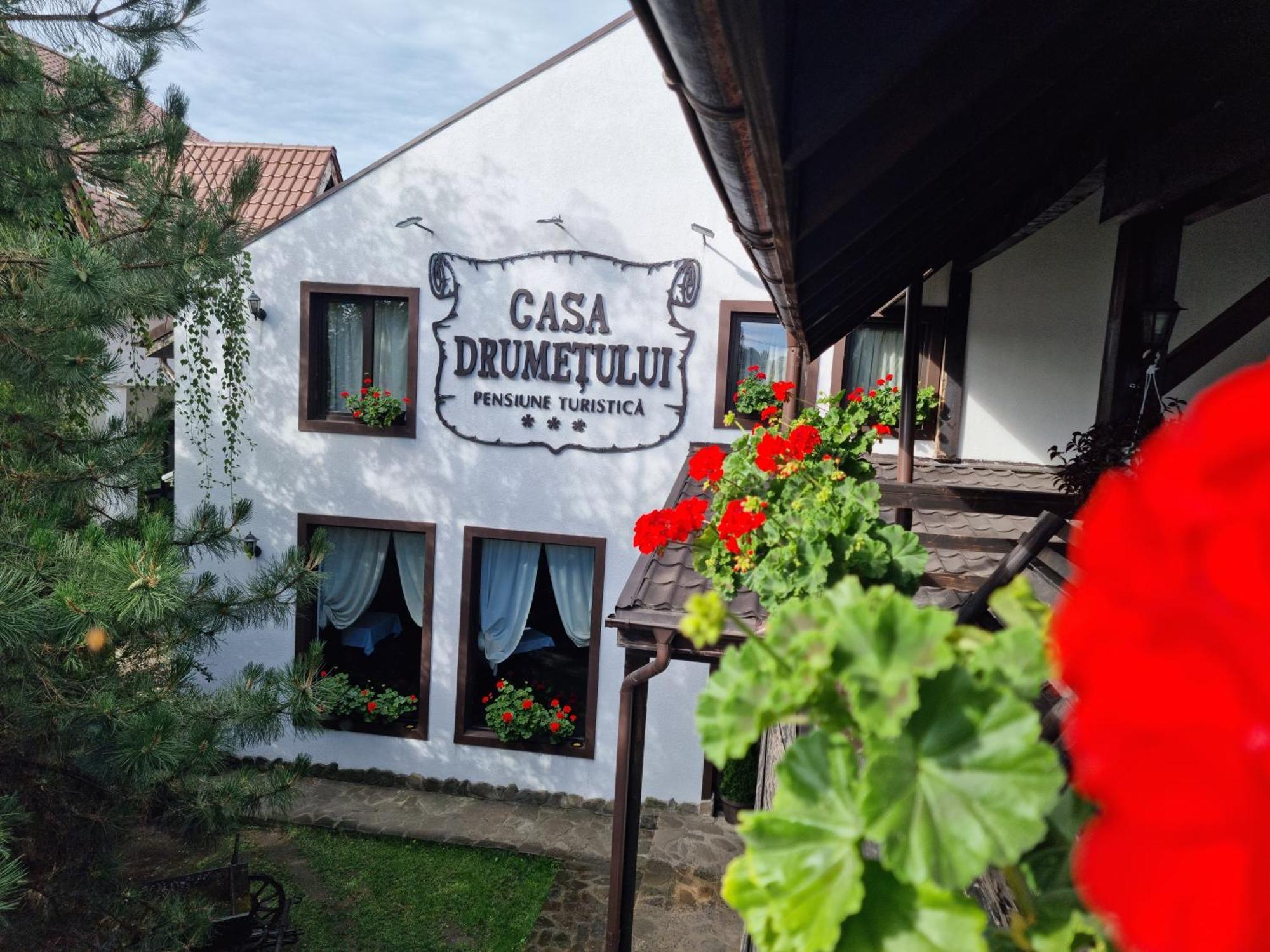 Pension Casa Drumetului Piatra Neamţ Exterior foto