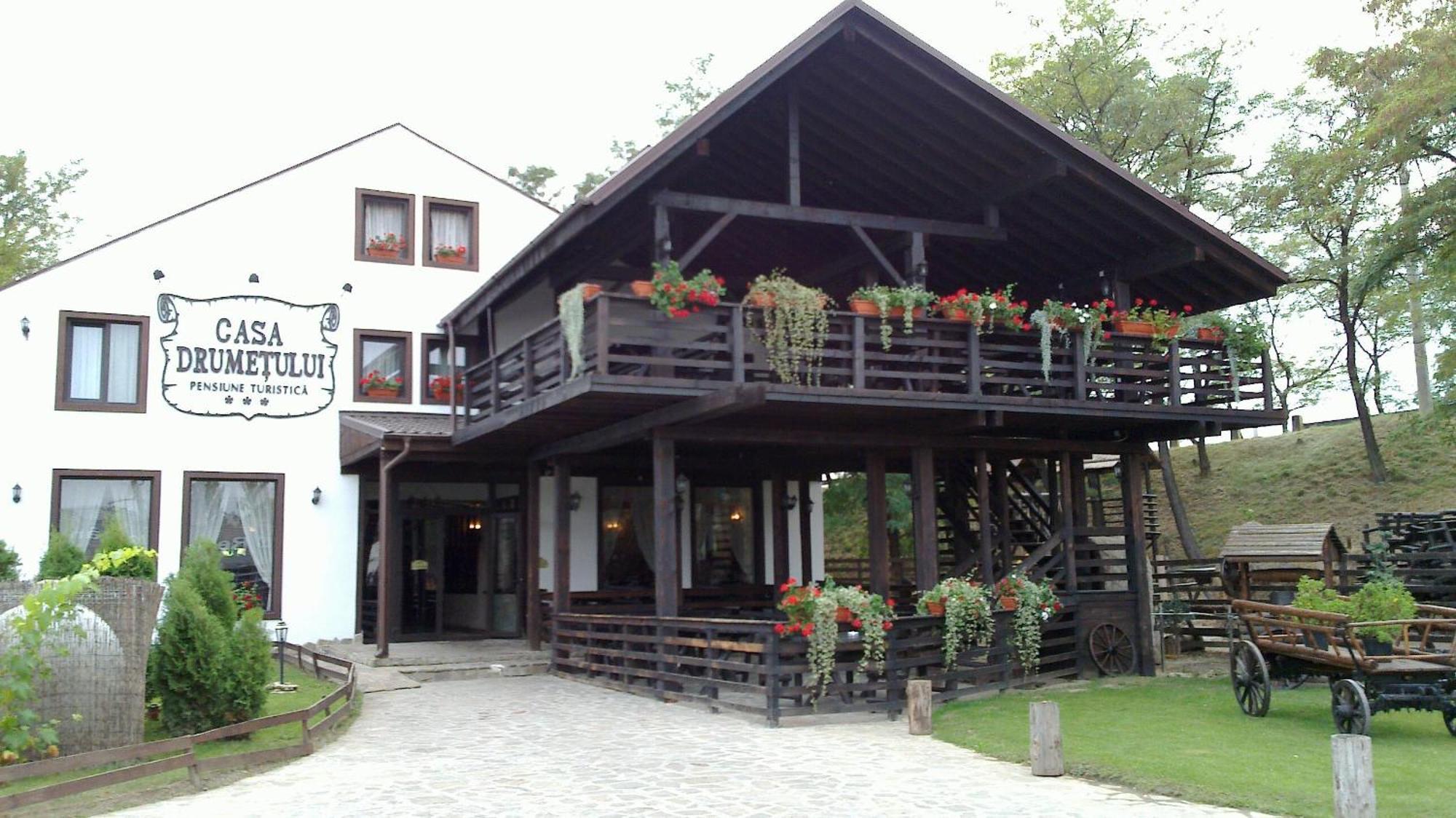 Pension Casa Drumetului Piatra Neamţ Exterior foto